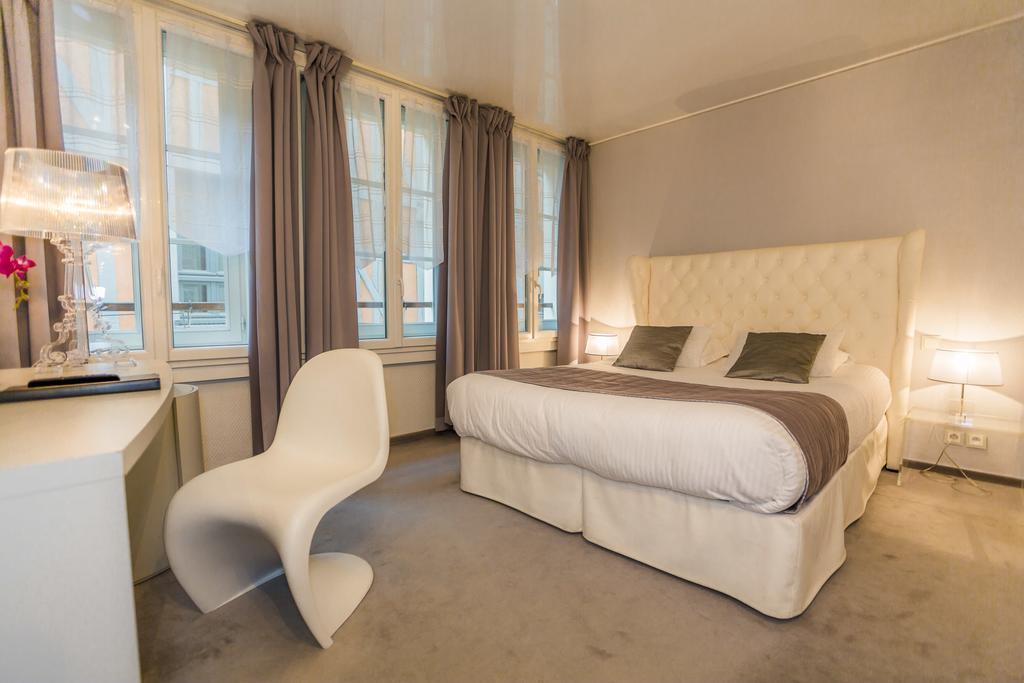 Hotel Relais Saint Jean ทรัวส์ ภายนอก รูปภาพ