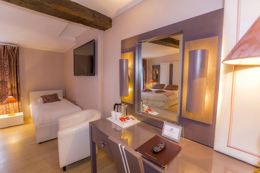 Hotel Relais Saint Jean ทรัวส์ ภายนอก รูปภาพ